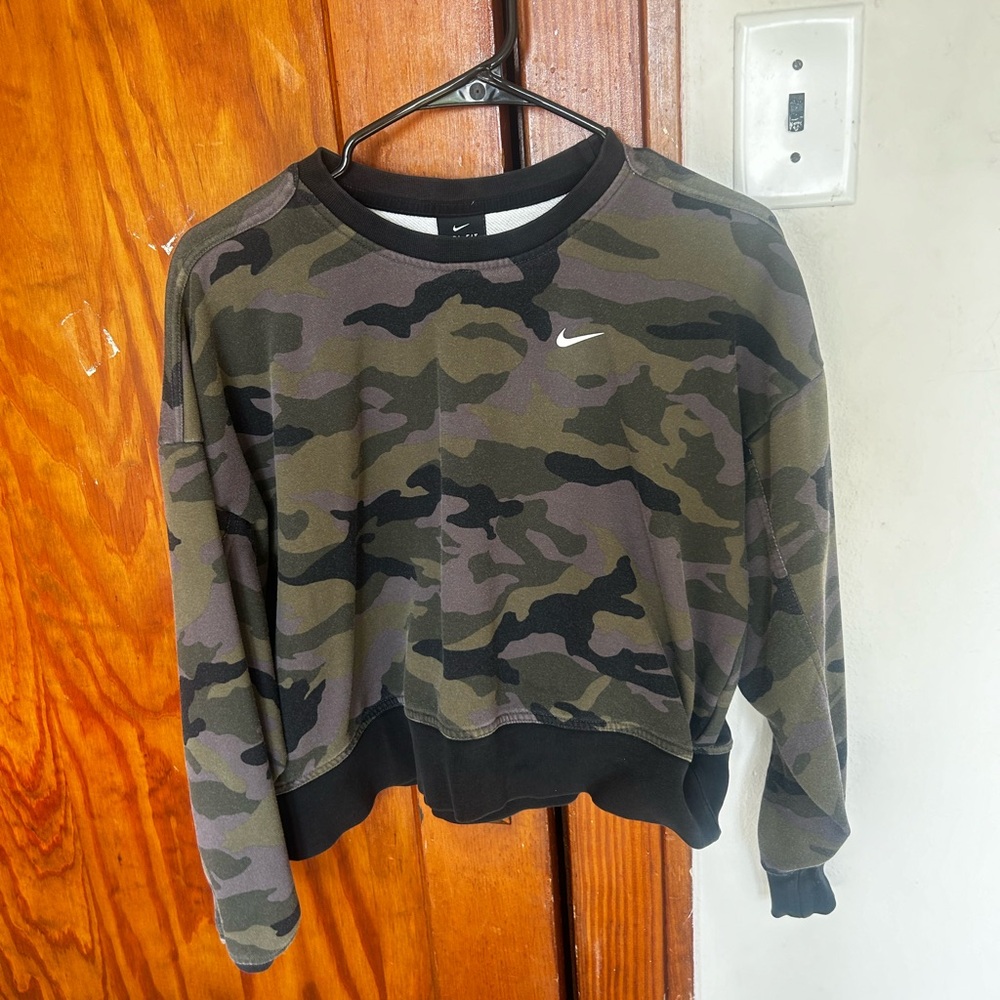 Nike Green and Black Camo Sweatshirt